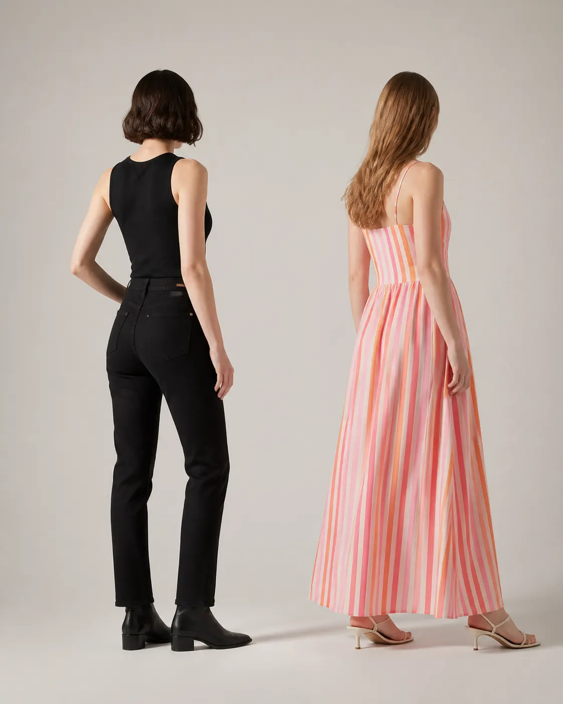 Siyah denim pantolon ve çok renkli elbisenin özgün editoryal düzenlemesi